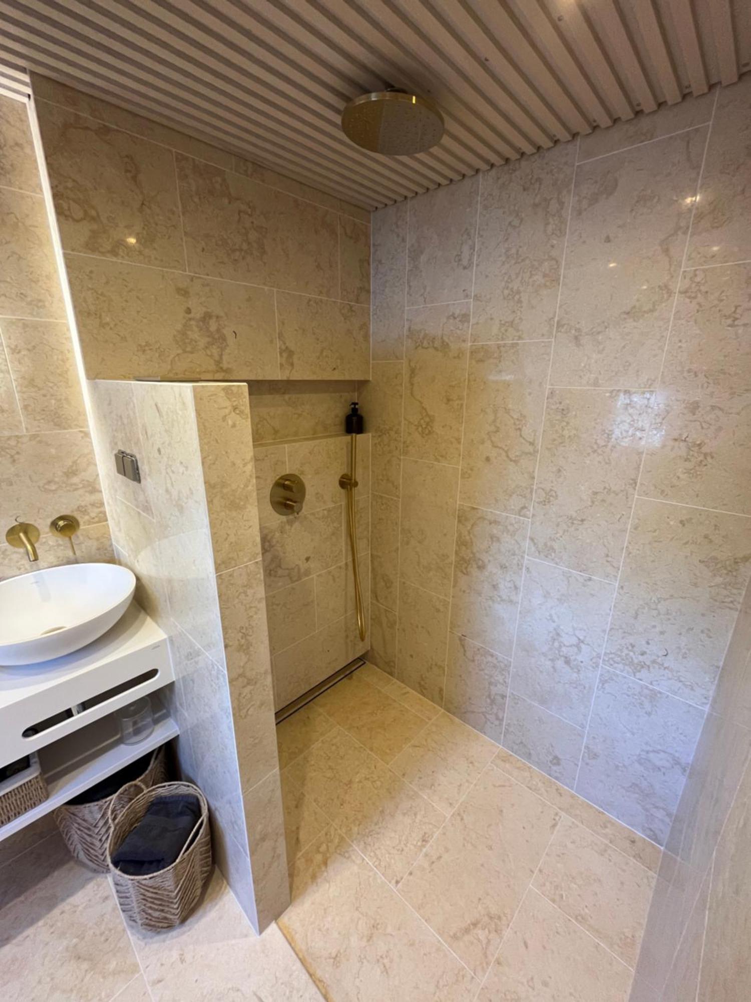 Klaukse Hotel Aabla Ngoại thất bức ảnh